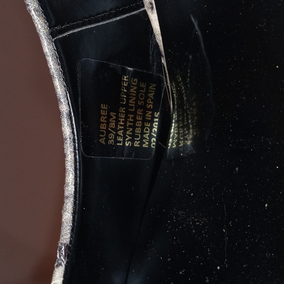 Ladie's Heels - Picture 8 of 8